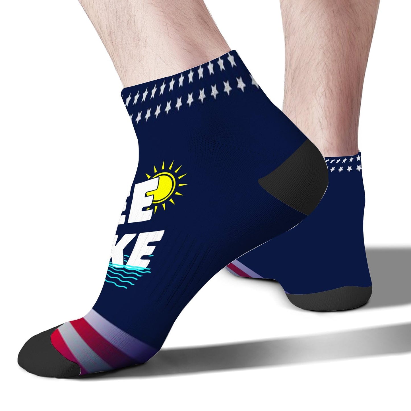 I Pee In The Lake Funny Vacation Partys Mens Crew Socks Crew Sock Women