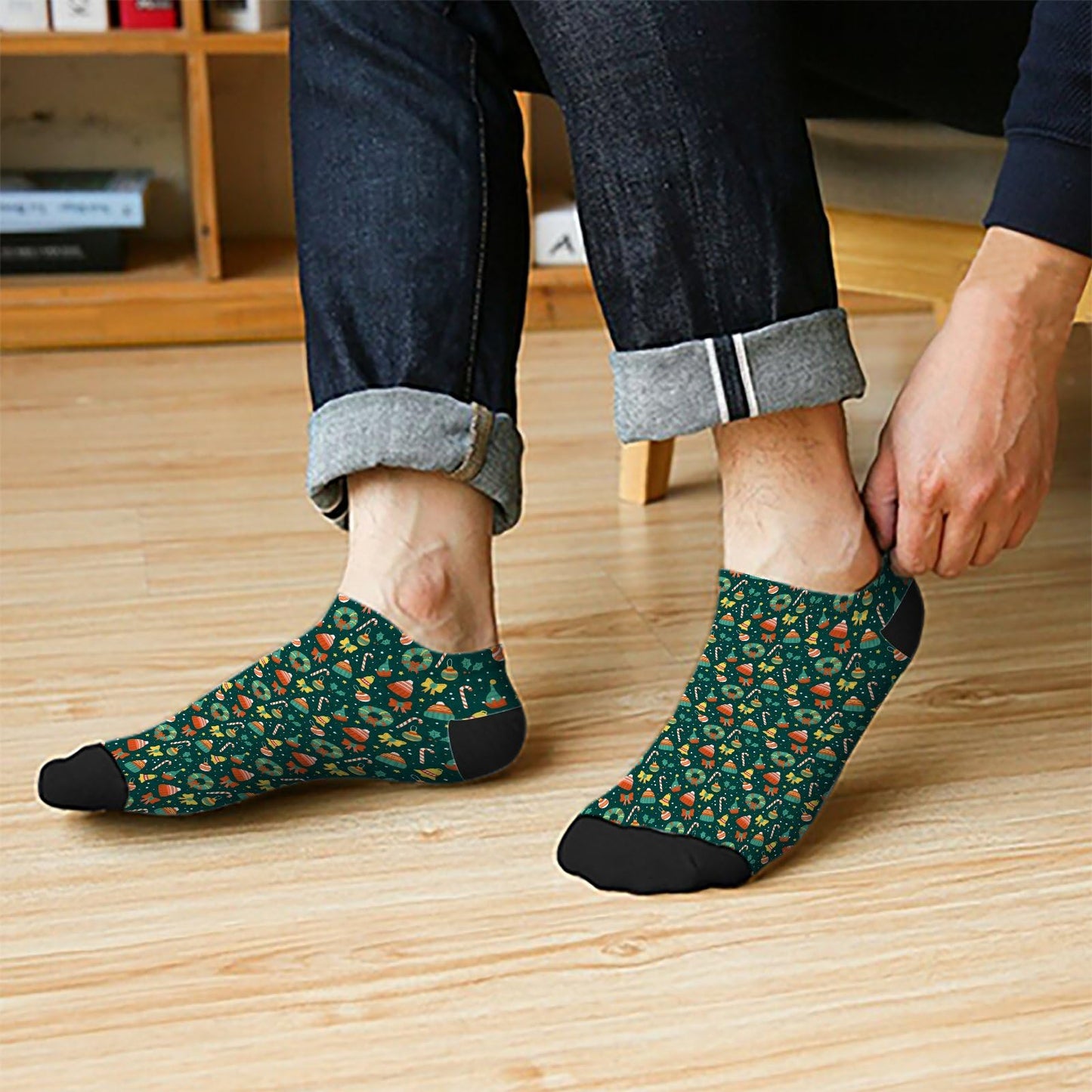 Christmas Pattern Men's Ankle Dress Socks - Funny Designs